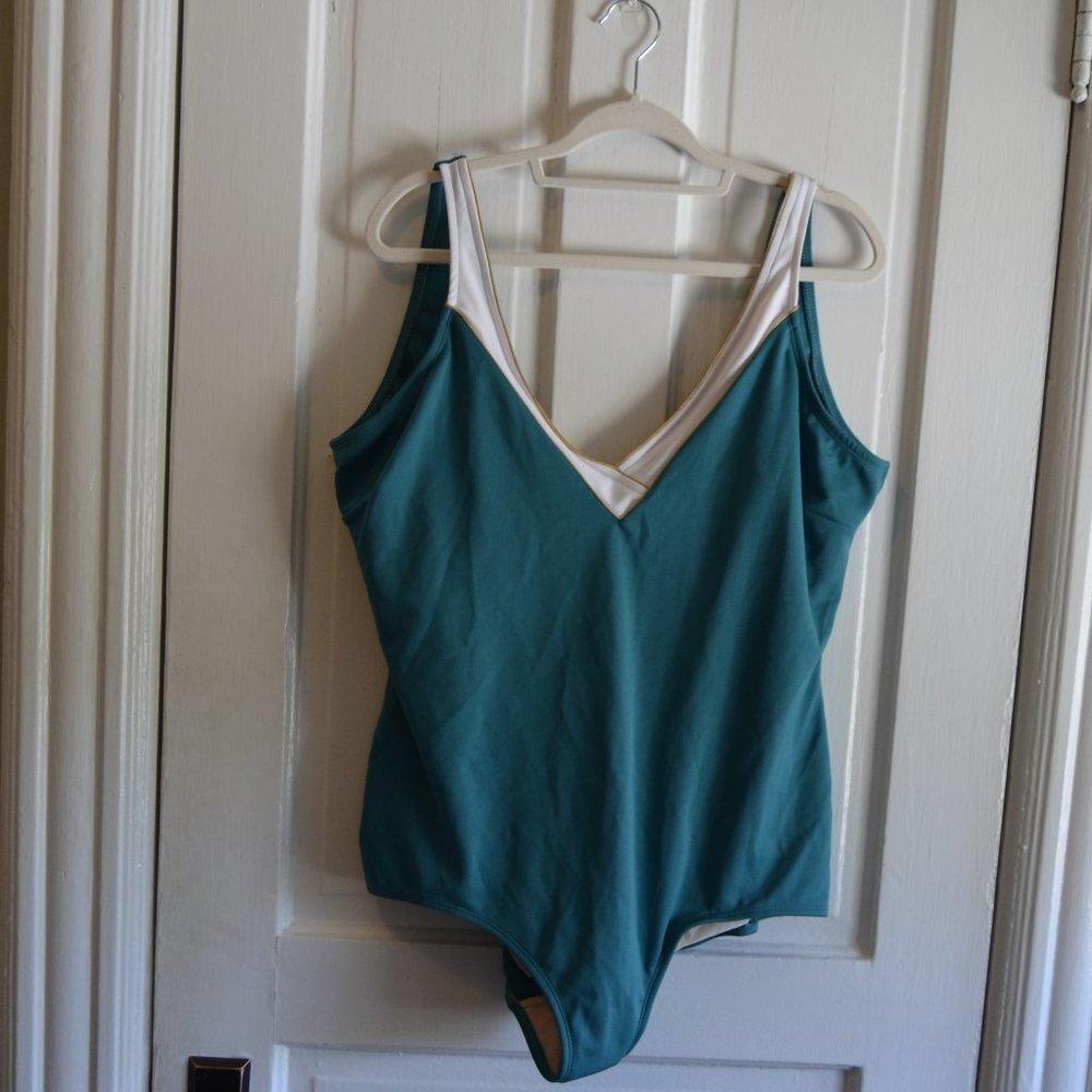 CEEB Retro Blue, White and Gold V Neck Thick Strap One Piece Swimsuit Size 24W - Picture 2 of 9